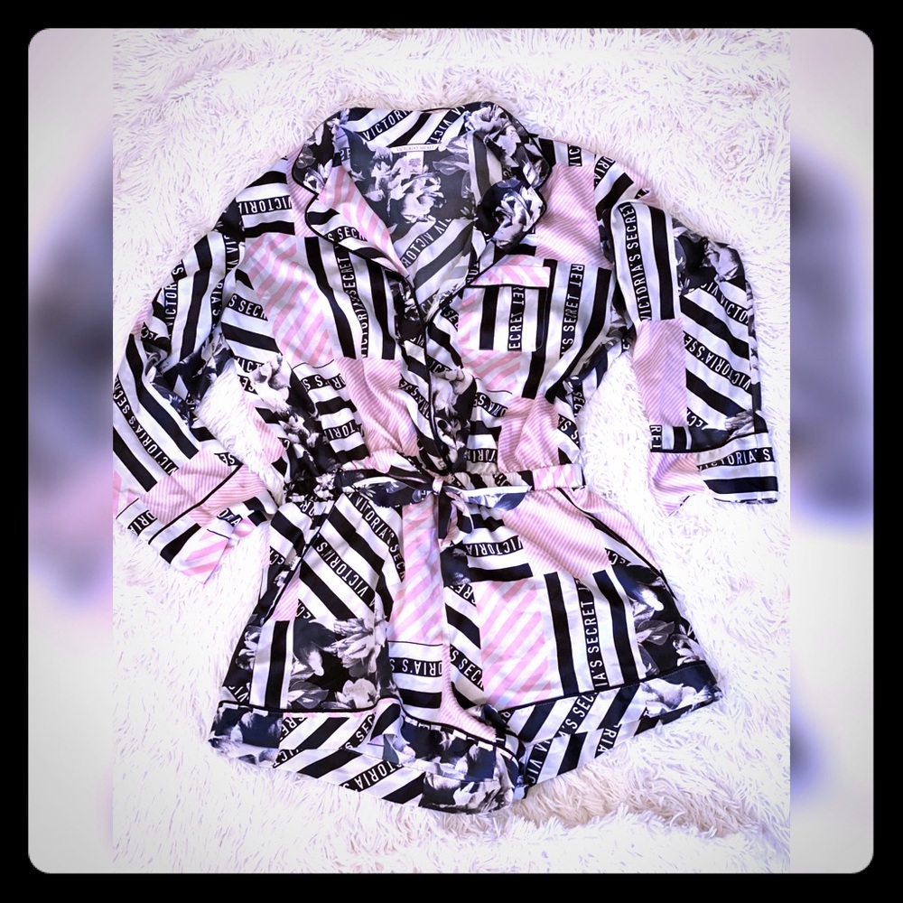Victoria Secret Sexy comfy Romper 🖤💗